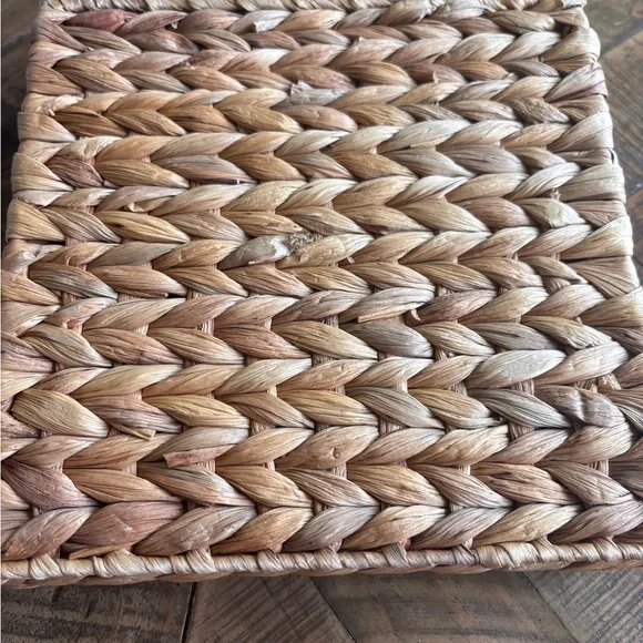 IKEA Woven Square Napkin Holder - Natural Straw - Picture 9 of 9